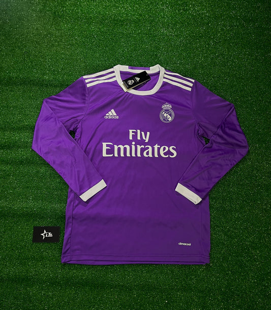 Real Madrid “Ronaldo” 2016/17 Kit