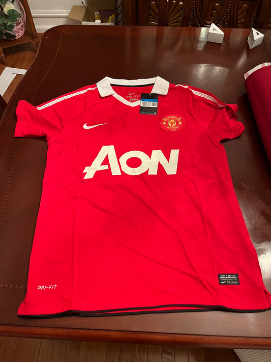 Manchester United “Chicharito” Kit