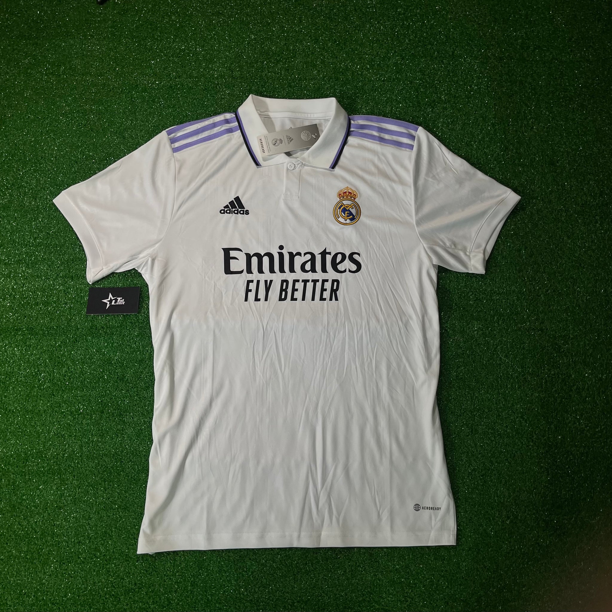 Real Madrid Home Kit 22/23