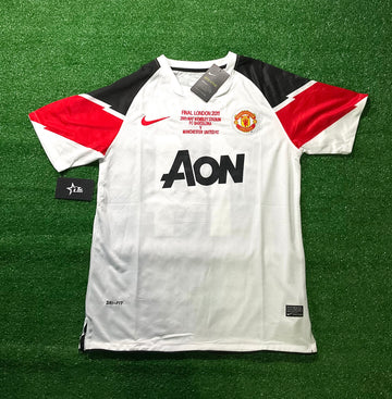 Manchester United “Chicharito” Retro Kit