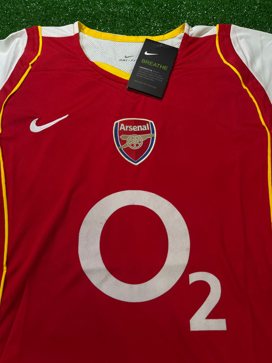 Arsenal Home Kit 04/05